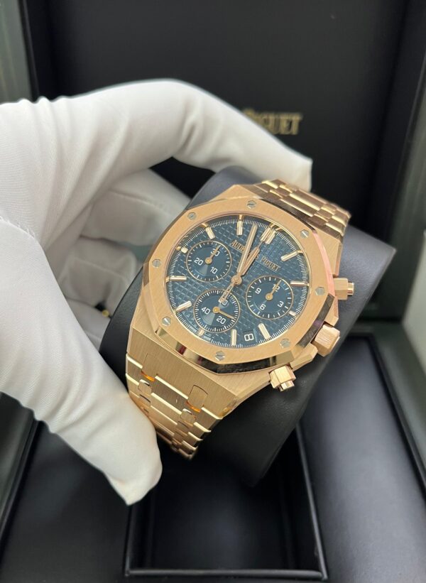 Audemars Piguet Royal Oak Chronograph 41 mm Blue Dial Ref. 26240OR.OO.1320OR.05 - Image 2