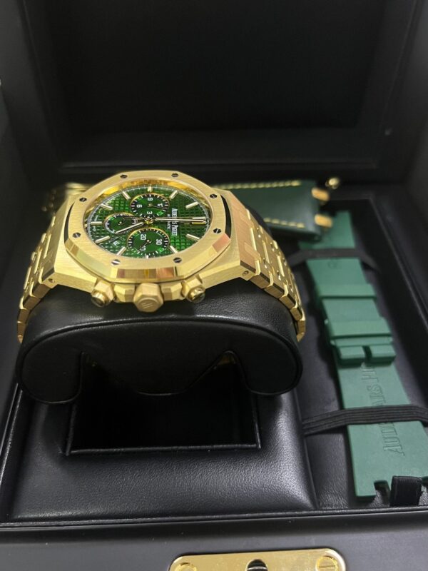 Audemars Piguet 41 mm Royal Oak Selfwinding Chronograph (Reference # 26331BA.OO.1220BA.02) - Image 9