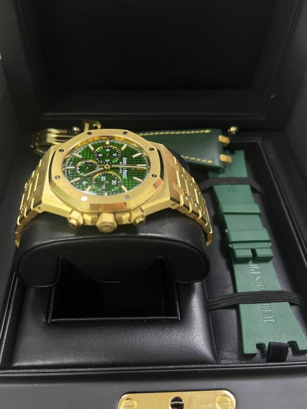 Audemars Piguet 41 mm Royal Oak Selfwinding Chronograph (Reference # 26331BA.OO.1220BA.02) - Image 8