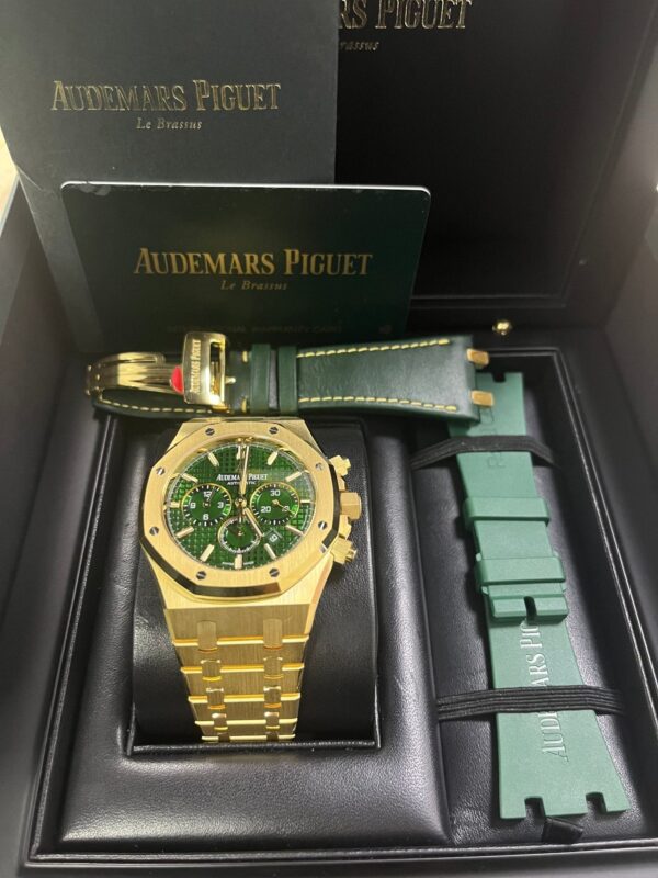 Audemars Piguet 41 mm Royal Oak Selfwinding Chronograph (Reference # 26331BA.OO.1220BA.02) - Image 7