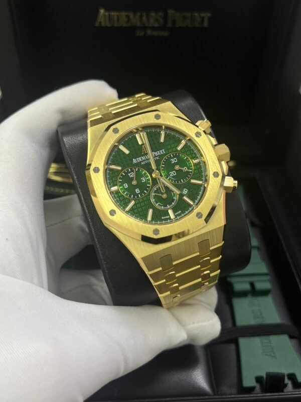 Audemars Piguet 41 mm Royal Oak Selfwinding Chronograph (Reference # 26331BA.OO.1220BA.02) - Image 3