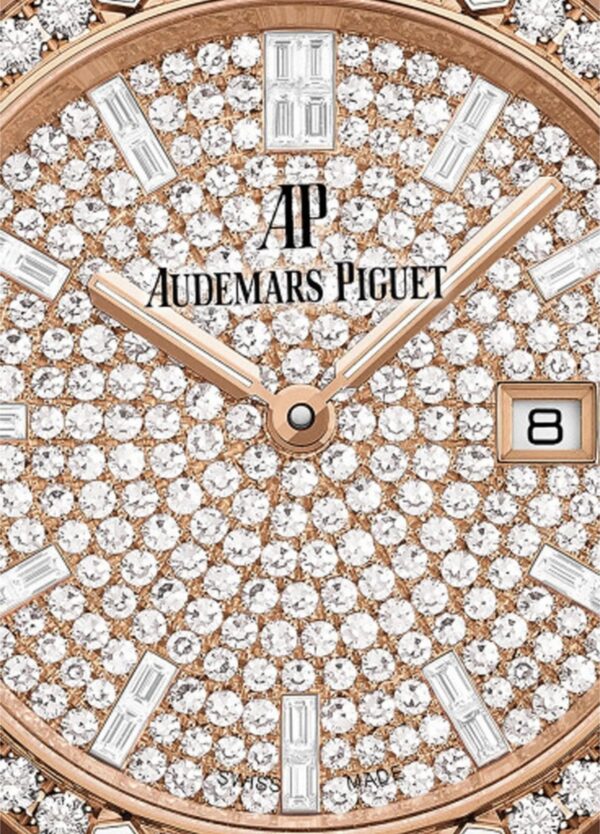 Audemars Piguet Royal Oak 33mm Quartz Rose Gold - Pave Diamond Dial, Case, Bezel and Bracelet (Ref# 67652OR.ZZ.1265OR.01) - Image 2