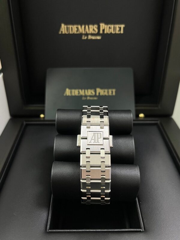 Audemars Piguet Royal Oak Chronograph 26715ST.ZZ.1356ST.01 - Image 15