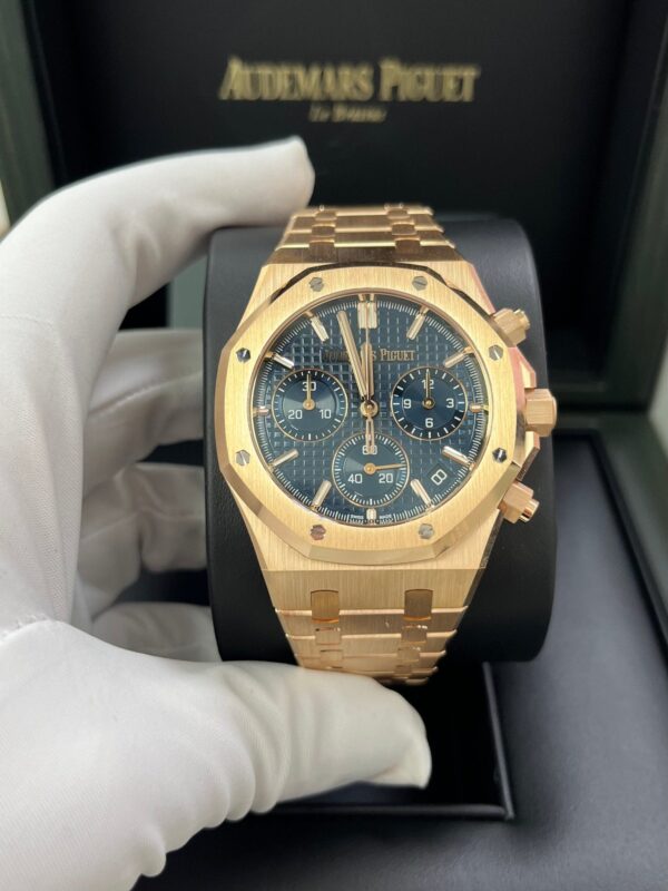 Audemars Piguet Royal Oak Chronograph 41 mm Blue Dial Ref. 26240OR.OO.1320OR.05 - Image 10
