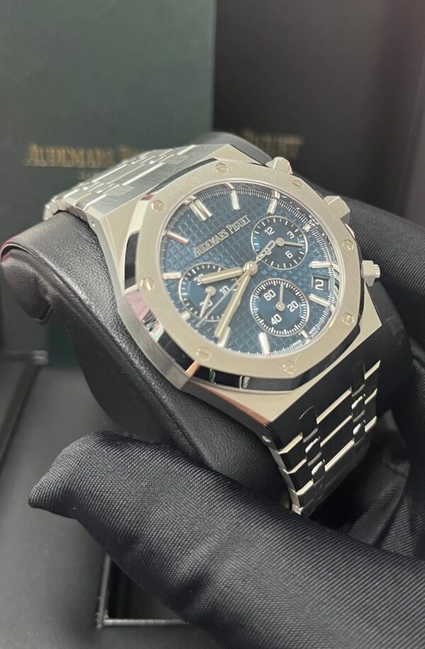 Audemars Piguet Royal Oak Chronograph Blue Index Dial 26240ST.OO.1320ST.05 - Image 4