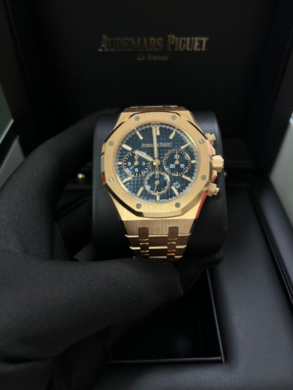 Audemars Piguet Royal Oak Chronograph Selfwinding Chronograph Blue Dial Rose gold 38mm Reference # 26715OR.OO.1356OR.01 - Image 4