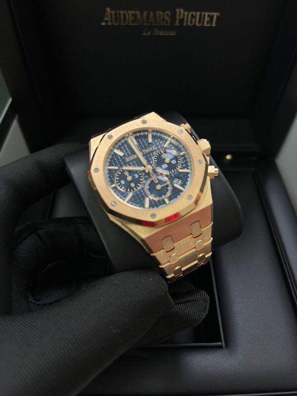 Audemars Piguet Royal Oak Chronograph Selfwinding Chronograph Blue Dial Rose gold 38mm Reference # 26715OR.OO.1356OR.01 - Image 15
