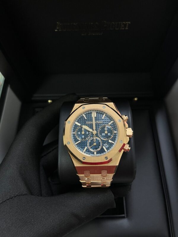 Audemars Piguet Royal Oak Chronograph Selfwinding Chronograph Blue Dial Rose gold 38mm Reference # 26715OR.OO.1356OR.01 - Image 5