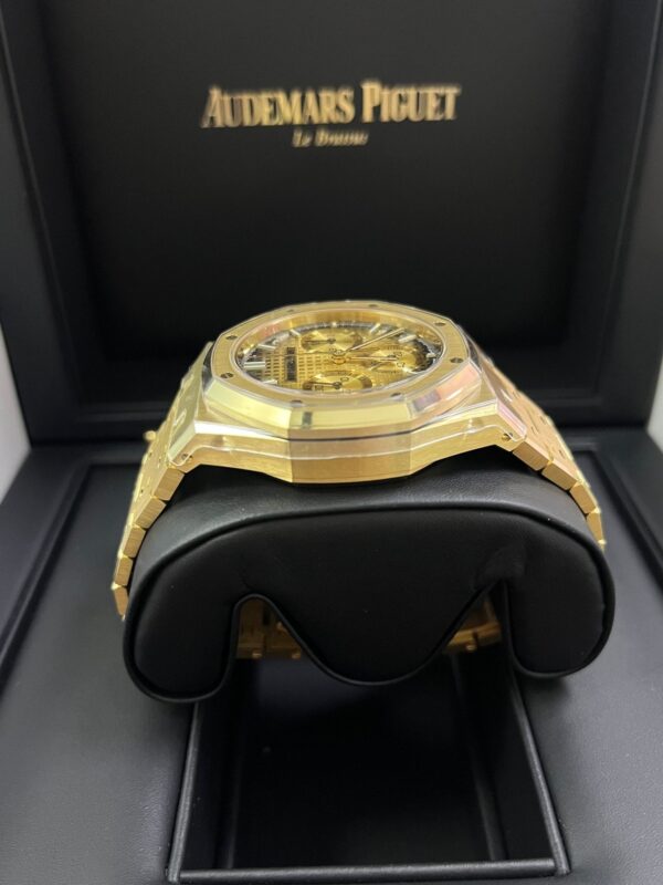 Audemars Piguet Royal Oak Chronograph Yellow Gold Smoked Champagne dial 26240BA.OO.1320BA.02 - Image 6