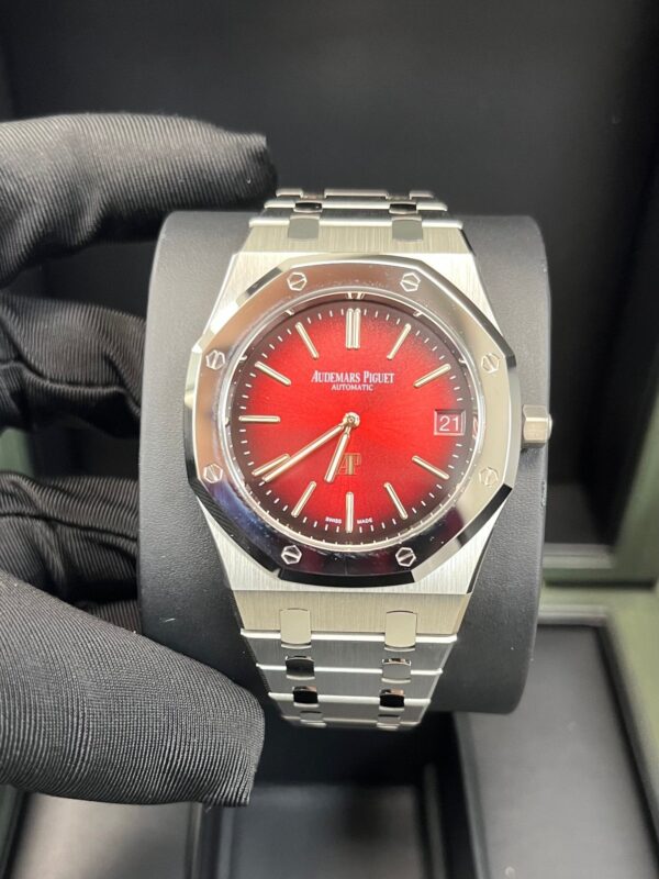 Audemars Piguet Royal Oak Jumbo Extra-thin Burgundy 16202XT.OO.1240XT.01 - Image 4