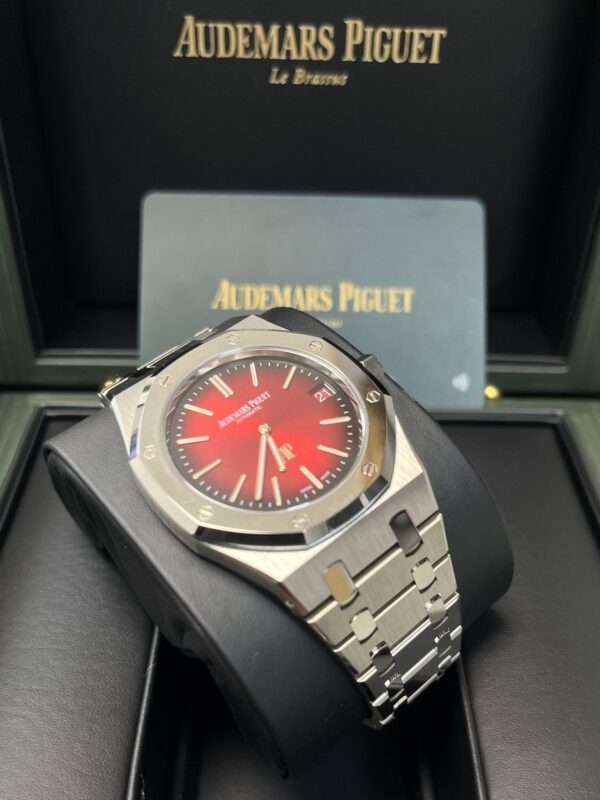 Audemars Piguet Royal Oak Jumbo Extra-thin Burgundy 16202XT.OO.1240XT.01 - Image 12