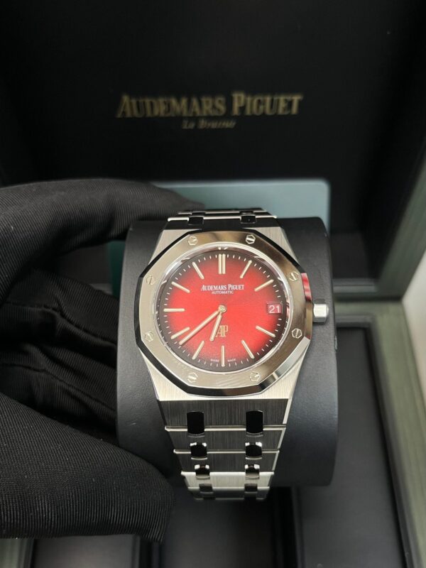 Audemars Piguet Royal Oak Jumbo Extra-thin Burgundy 16202XT.OO.1240XT.01 - Image 15