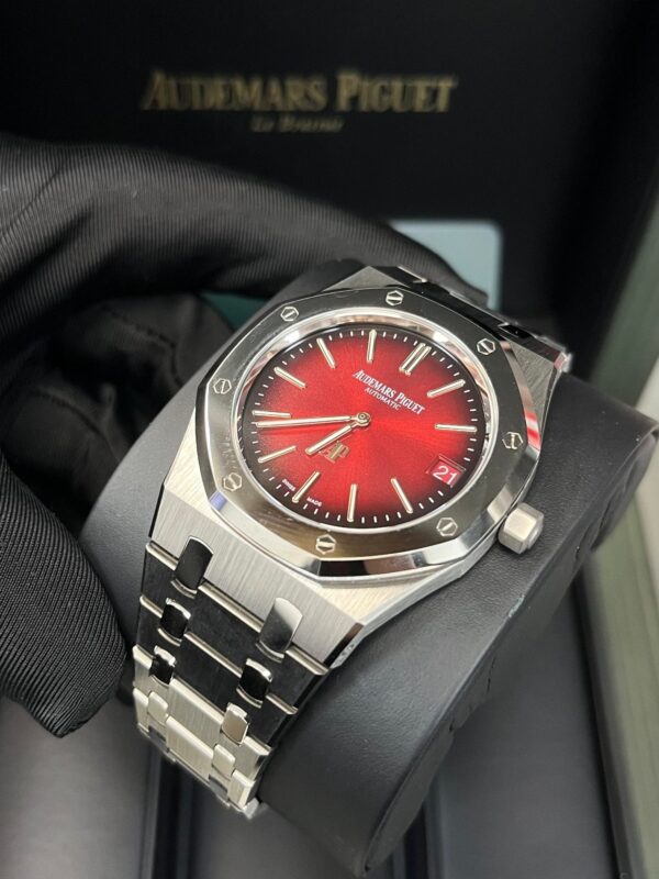 Audemars Piguet Royal Oak Jumbo Extra-thin Burgundy 16202XT.OO.1240XT.01 - Image 3