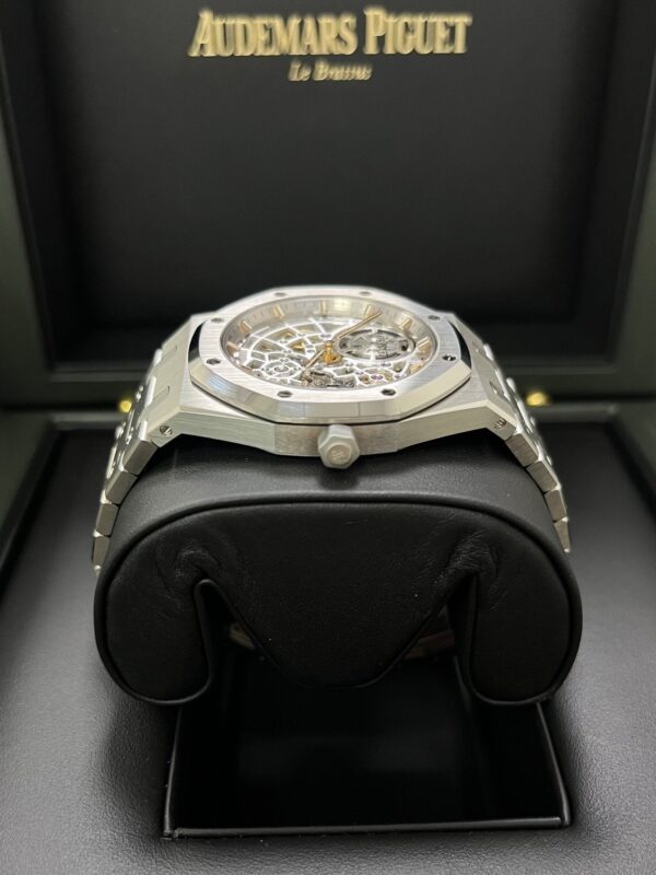 Audemars Piguet Royal Oak Jumbo "Jumbo" Extra-Thin Squelette "50TH ANNIVERSARY" Ref. 16204ST.OO.1240ST.01 - Image 4