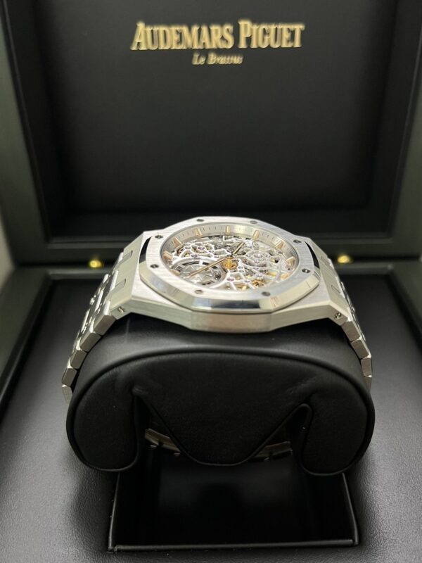 Audemars Piguet Royal Oak Jumbo "Jumbo" Extra-Thin Squelette "50TH ANNIVERSARY" Ref. 16204ST.OO.1240ST.01 - Image 3