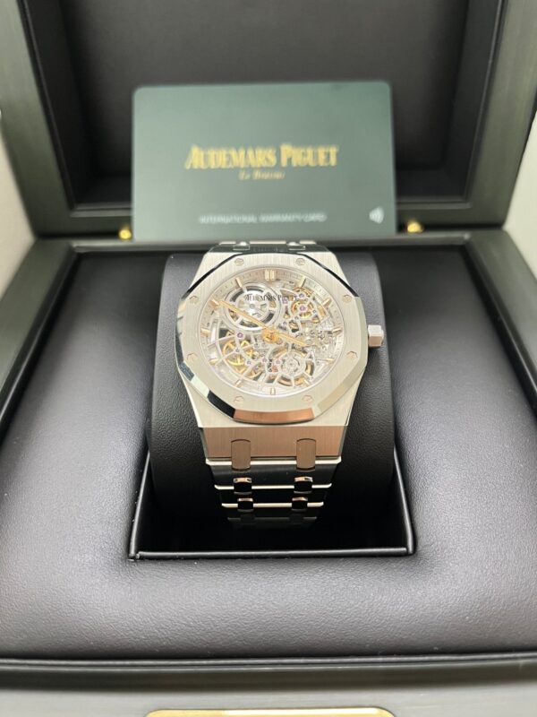 Audemars Piguet Royal Oak Jumbo "Jumbo" Extra-Thin Squelette "50TH ANNIVERSARY" Ref. 16204ST.OO.1240ST.01 - Image 16