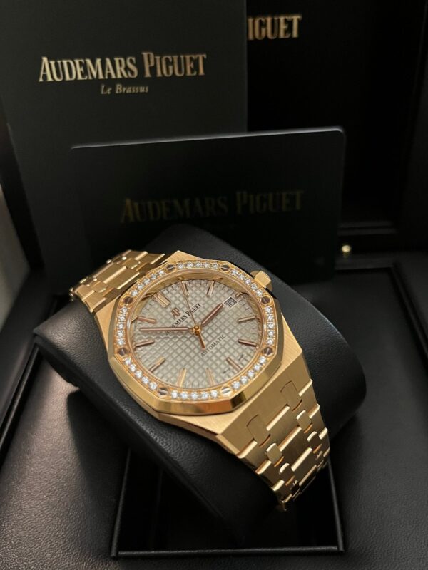 Audemars Piguet Royal Oak Lady 37mm Rose Gold Diamond Bezel Grey Dial 15451OR.ZZ.1256OR.02 - Image 11