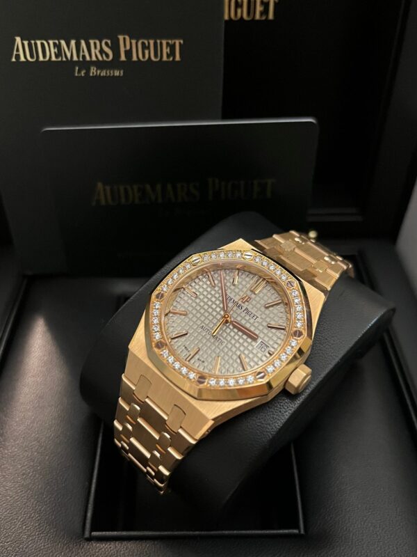 Audemars Piguet Royal Oak Lady 37mm Rose Gold Diamond Bezel Grey Dial 15451OR.ZZ.1256OR.02 - Image 2