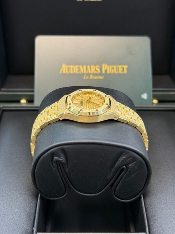 Audemars Piguet Royal Oak Mini Frosted Yellow Gold Quartz 67630BA.GG.1312BA.01 - Image 7