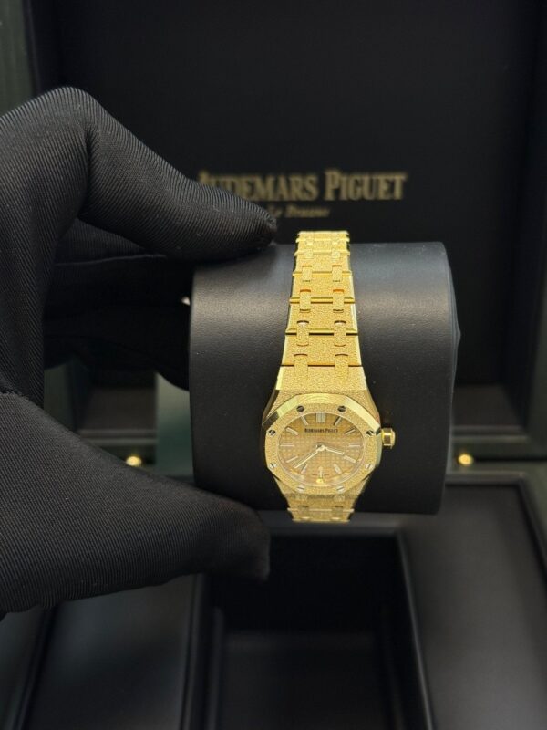 Audemars Piguet Royal Oak Mini Frosted Yellow Gold Quartz 67630BA.GG.1312BA.01 - Image 5