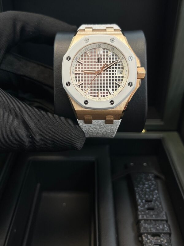 Audemars Piguet Royal Oak Offshore 77605OK.OO.A101CA.01 - Image 2
