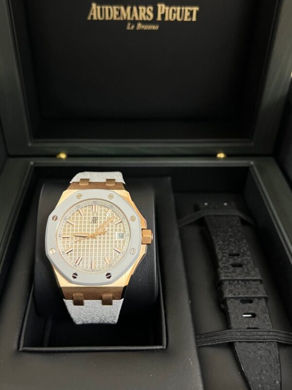 Audemars Piguet Royal Oak Offshore 77605OK.OO.A101CA.01 - Image 19