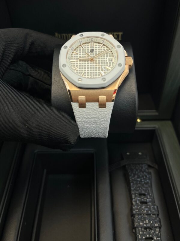 Audemars Piguet Royal Oak Offshore 77605OK.OO.A101CA.01 - Image 3