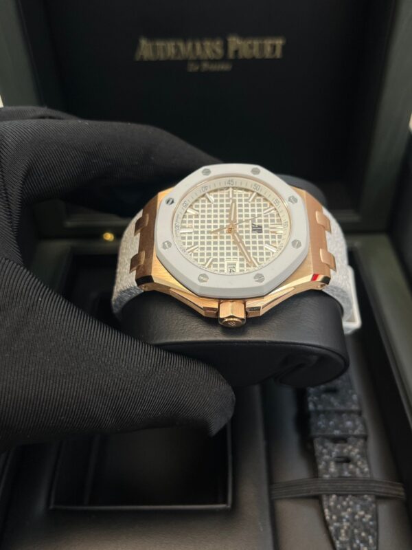 Audemars Piguet Royal Oak Offshore 77605OK.OO.A101CA.01 - Image 8