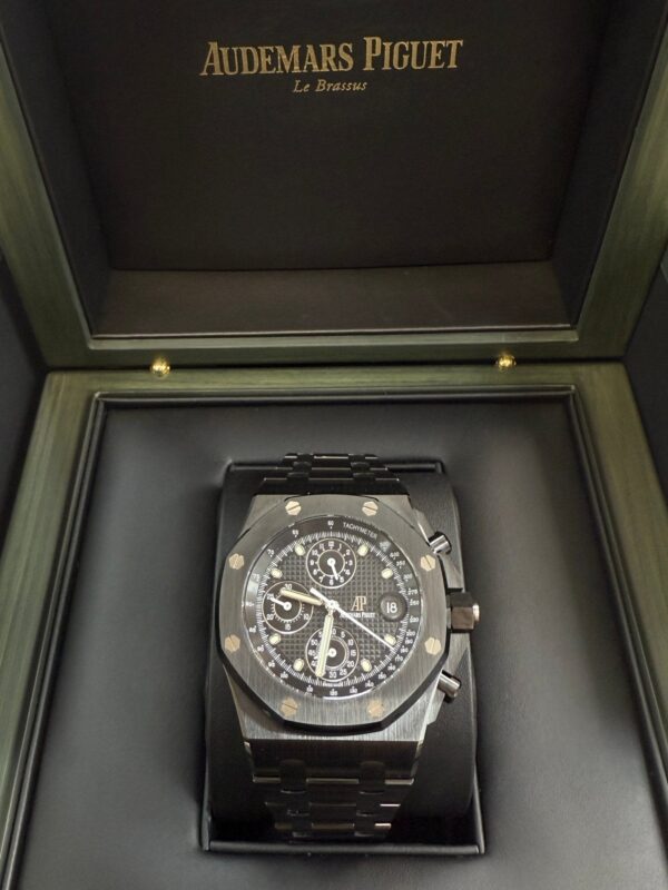 Audemars Piguet Royal Oak Offshore Chronograph Selfwinding Chronograph 42mm Black Dial Ceramic 26238CE.OO.1300CE.01 - Image 12