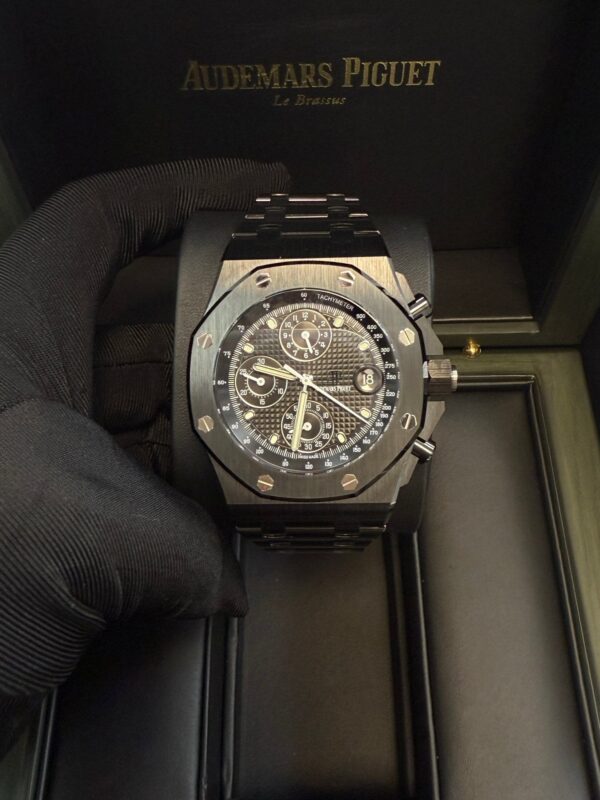 Audemars Piguet Royal Oak Offshore Chronograph Selfwinding Chronograph 42mm Black Dial Ceramic 26238CE.OO.1300CE.01 - Image 10