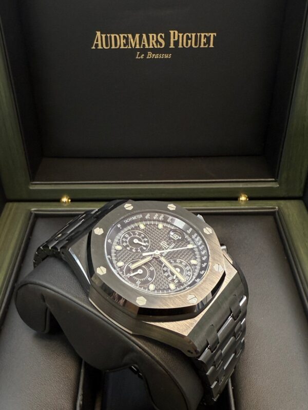 Audemars Piguet Royal Oak Offshore Chronograph Selfwinding Chronograph 42mm Black Dial Ceramic 26238CE.OO.1300CE.01 - Image 16