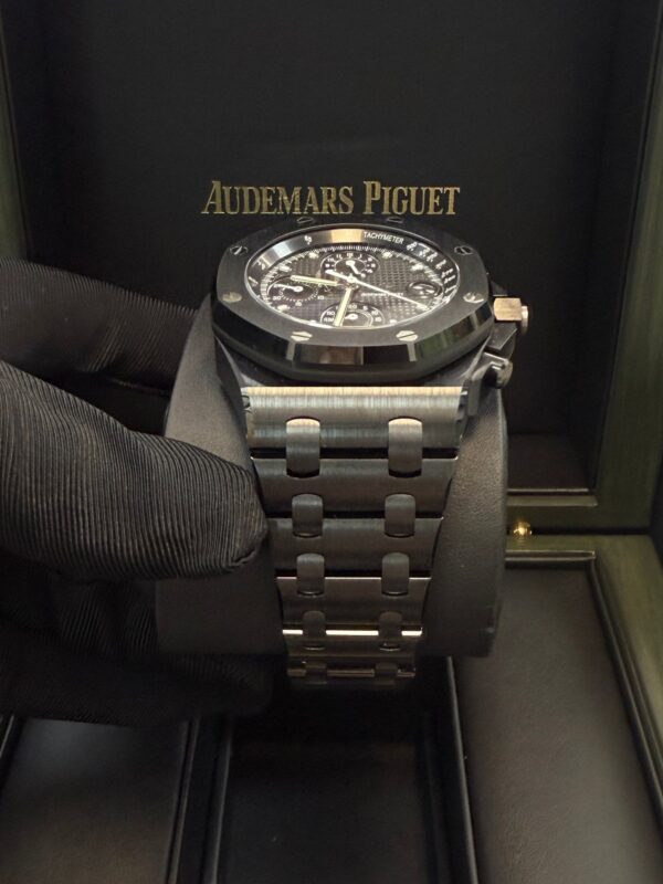 Audemars Piguet Royal Oak Offshore Chronograph Selfwinding Chronograph 42mm Black Dial Ceramic 26238CE.OO.1300CE.01 - Image 20
