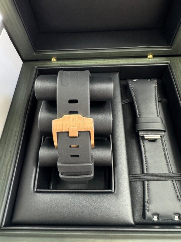 Audemars Piguet Royal Oak Offshore Chronograph SELFWINDING - Ref. 26238OK.OO.A002CA.01 - Image 6