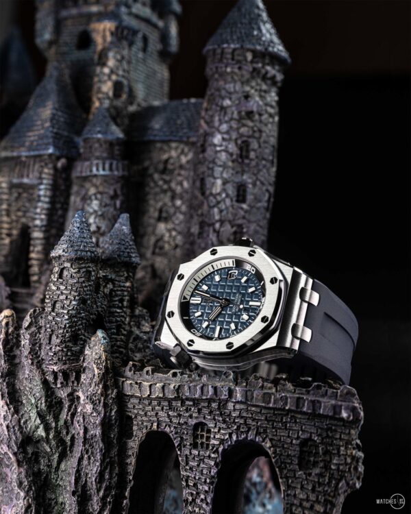 Audemars Piguet Royal Oak Offshore Diver Blue Dial (Reference # 15720ST.OO.A027CA.01) - Image 3