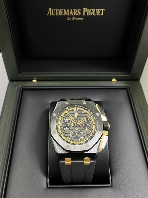Audemars Piguet Royal Oak Offshore (Ref# 26420CE.OO.A127CR.01) - Image 12