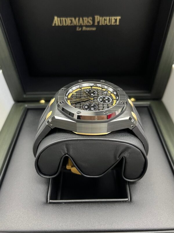 Audemars Piguet Royal Oak Offshore (Ref# 26420CE.OO.A127CR.01) - Image 17
