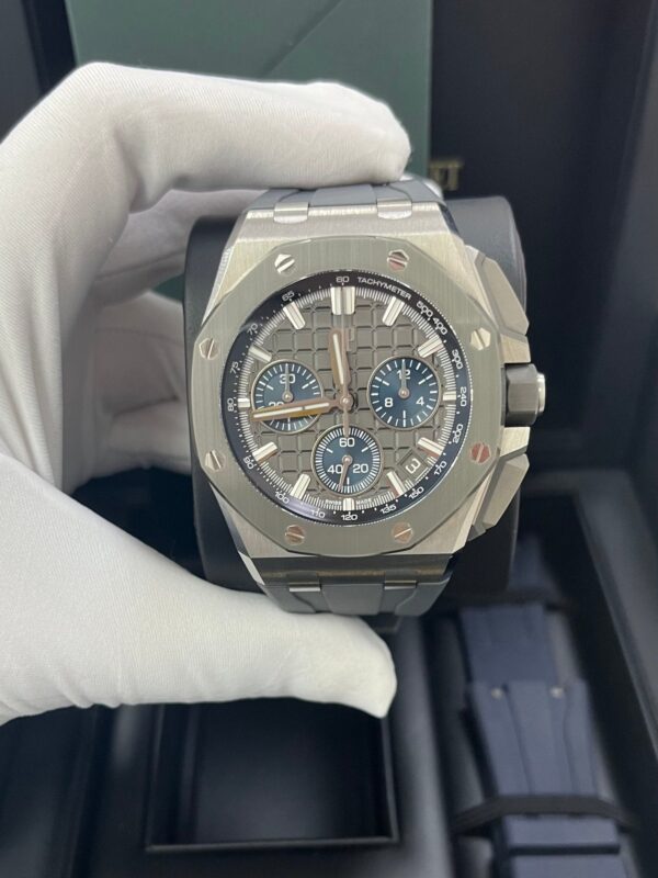 Audemars Piguet Royal Oak Offshore Selfwinding Chronograph (Ref# 26420IO.OO.A009CA.01) - Image 13