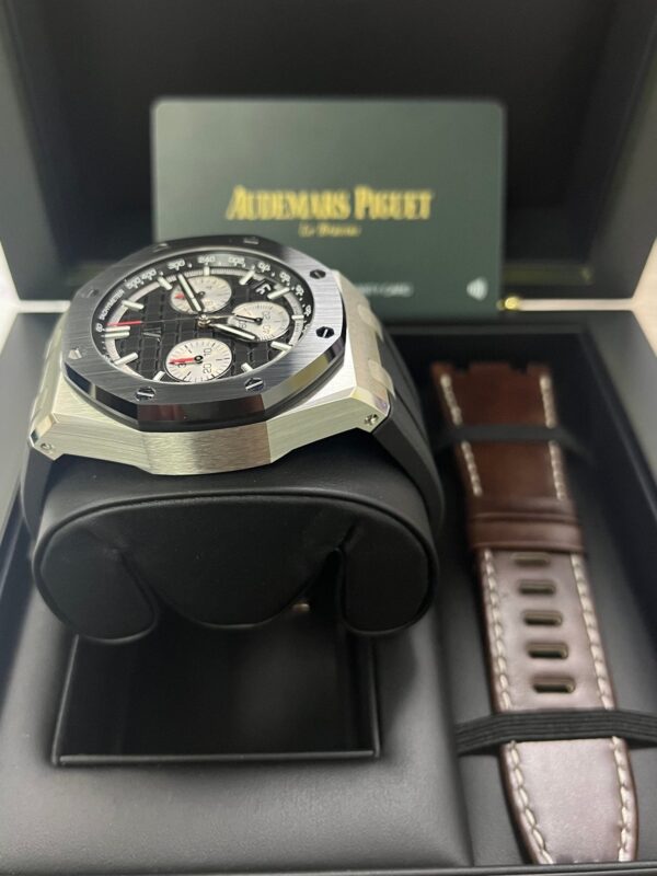 Audemars Piguet Royal Oak Offshore Selfwinding Chronograph Ref. 26420SO.OO.A002CA.01 - Image 10