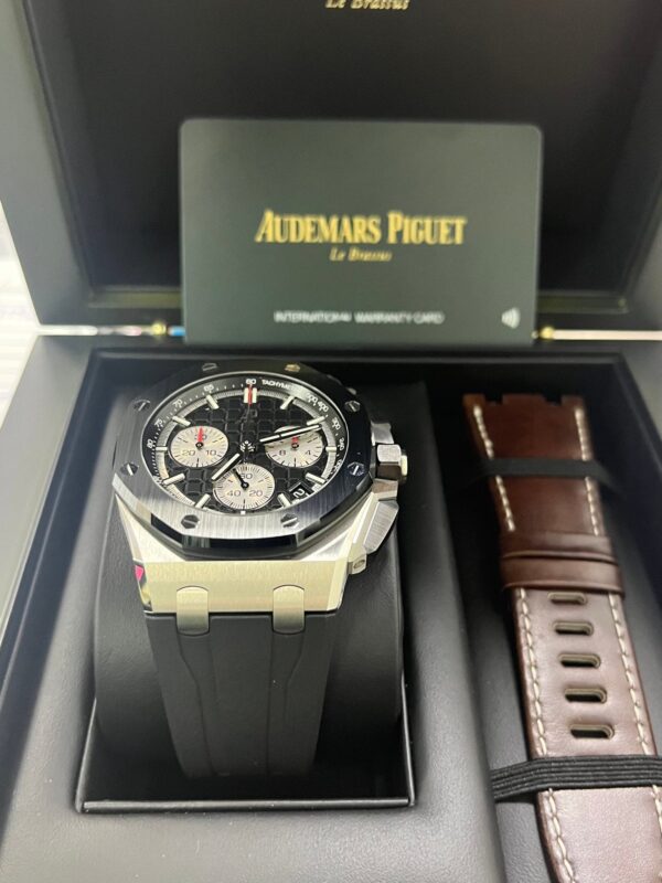 Audemars Piguet Royal Oak Offshore Selfwinding Chronograph Ref. 26420SO.OO.A002CA.01 - Image 7