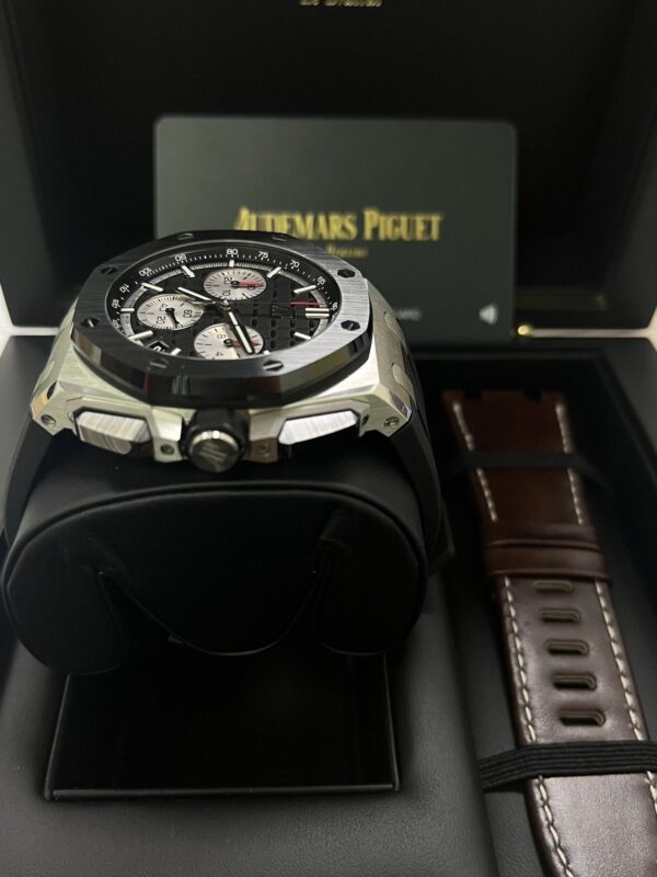 Audemars Piguet Royal Oak Offshore Selfwinding Chronograph Ref. 26420SO.OO.A002CA.01 - Image 9