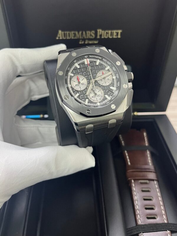 Audemars Piguet Royal Oak Offshore Selfwinding Chronograph Ref. 26420SO.OO.A002CA.01 - Image 12