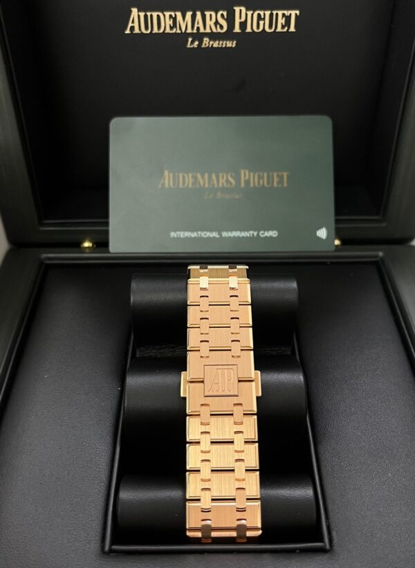 Audemars Piguet Royal Oak Selfwinding 2023 Release ROYAL OAK SELFWINDING Rose Gold Blue Dial 41mm 15510OR.OO.1320OR.03 - Image 10