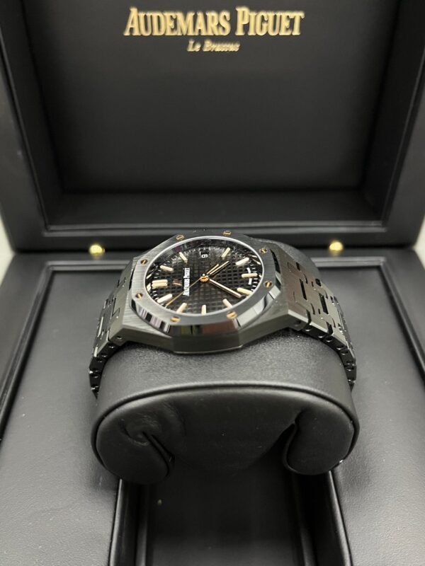 Audemars Piguet Royal Oak Selfwinding 34mm Black Ceramic 77350ce.oo.1266ce.01 - Image 8