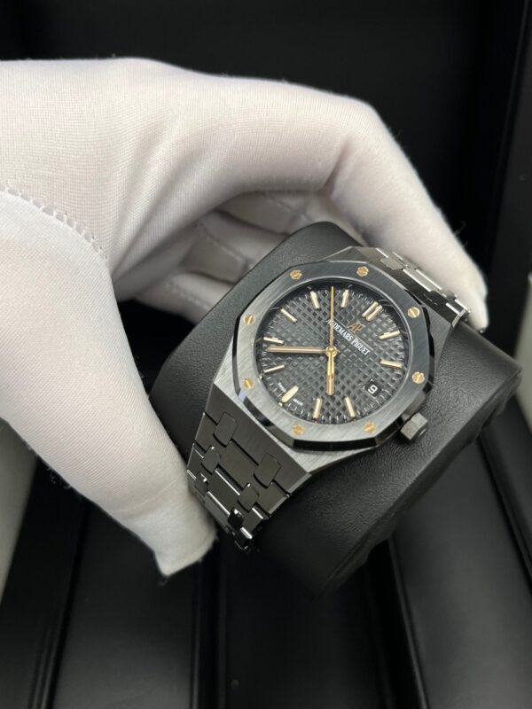 Audemars Piguet Royal Oak Selfwinding 34mm Black Ceramic 77350ce.oo.1266ce.01 - Image 3