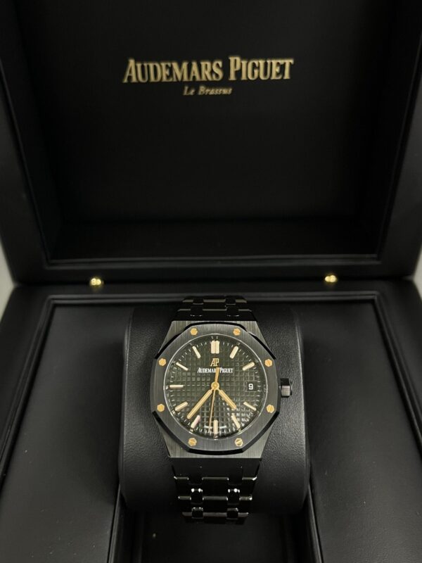 Audemars Piguet Royal Oak Selfwinding 34mm Black Ceramic 77350ce.oo.1266ce.01 - Image 7