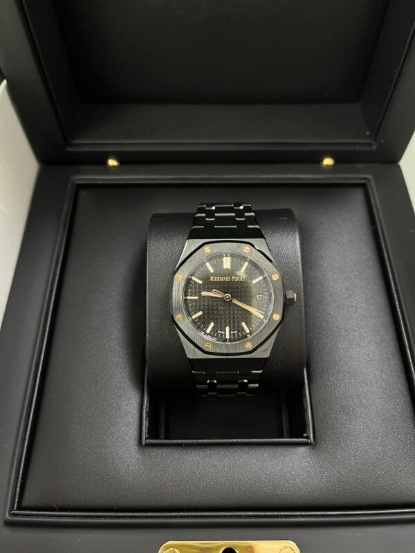 Audemars Piguet Royal Oak Selfwinding 34mm Black Ceramic 77350CE.OO.1266CE.03.A - Image 6