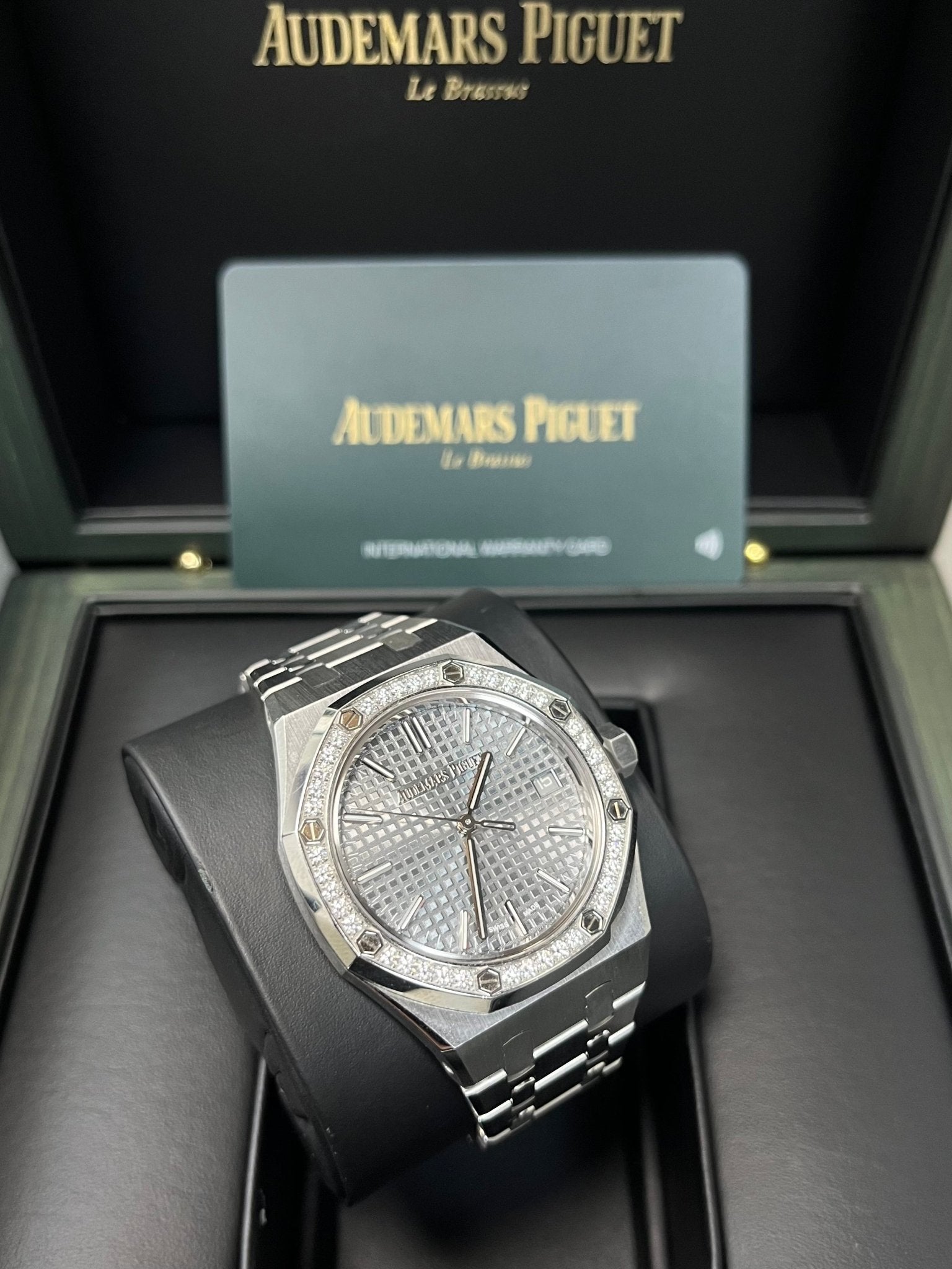 Audemars Piguet Royal Oak Selfwinding 50th Anniversary 15551ST.ZZ.1356ST.03 - Image 7