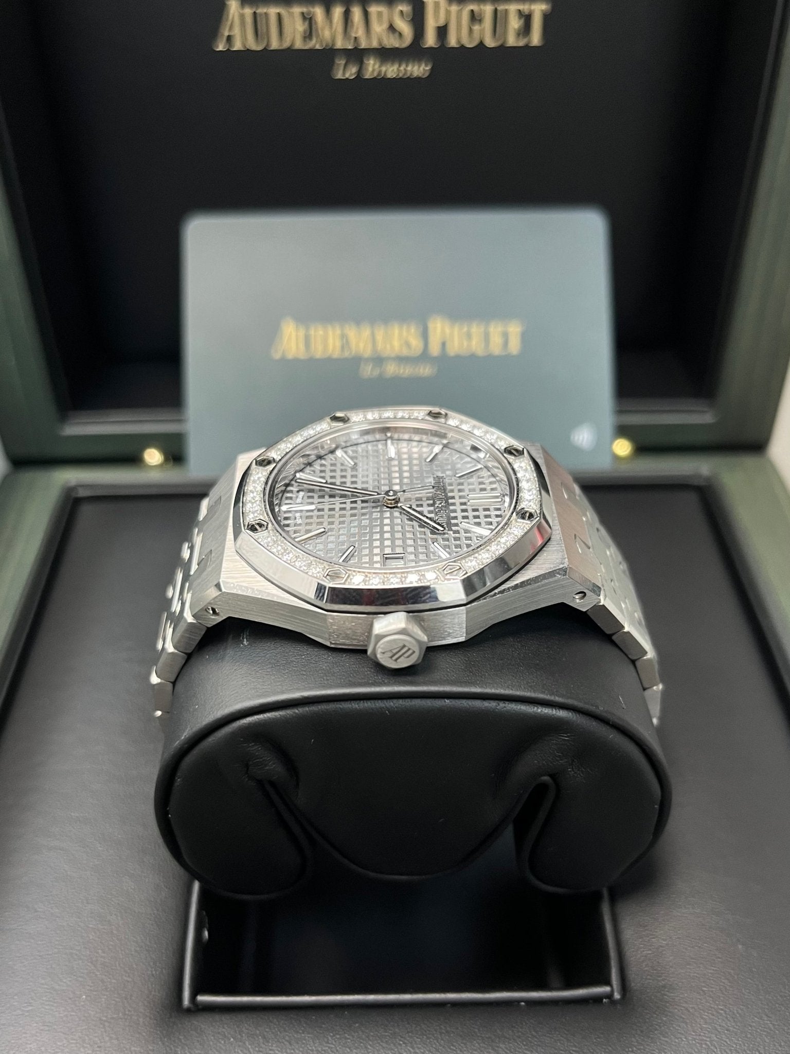 Audemars Piguet Royal Oak Selfwinding 50th Anniversary 15551ST.ZZ.1356ST.03 - Image 9