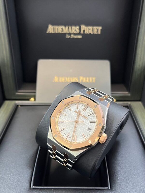 Audemars Piguet Royal Oak Selfwinding "50th Anniversary" 37mm 15550SR.OO.1356SR.01 - Image 13