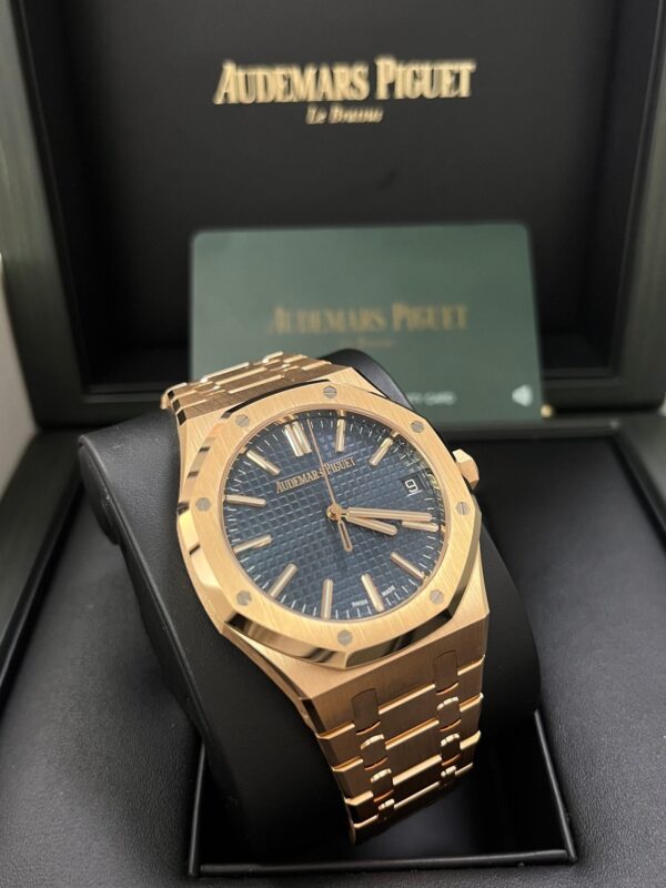 Audemars Piguet Royal Oak Selfwinding "50th Anniversary" Blue Dial 15510OR.OO.1320OR.01 - Image 7